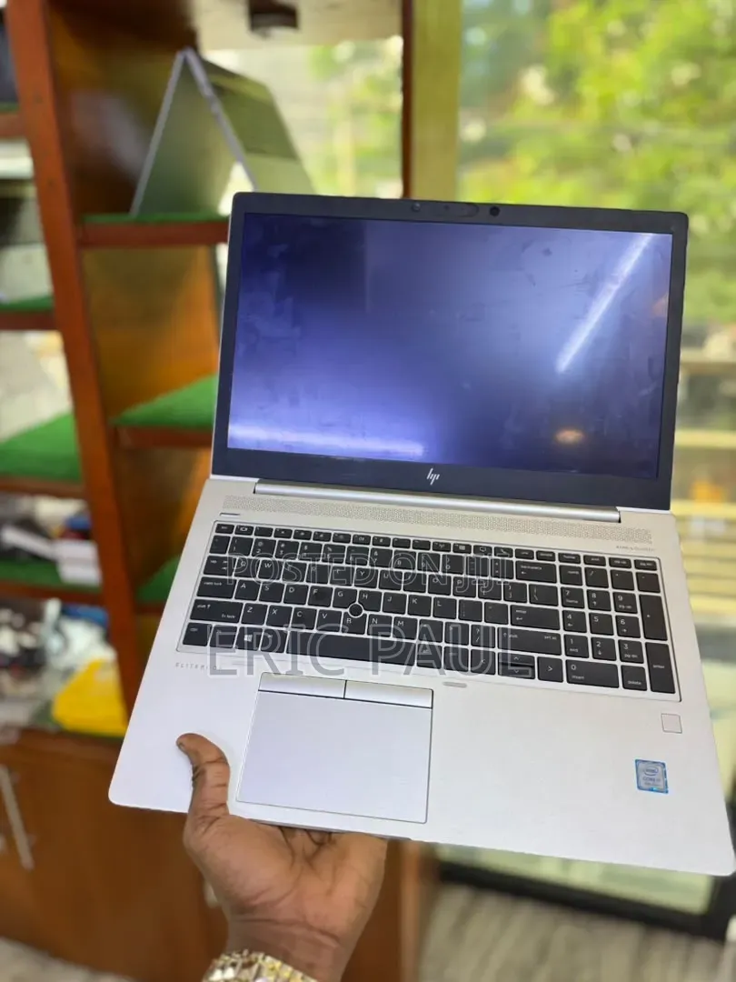 Laptop HP EliteBook 850 G6 16GB Intel Core i7 SSD 256GB