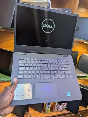Laptop Dell Vostro V130 8GB Intel Core i3 HDD 1T