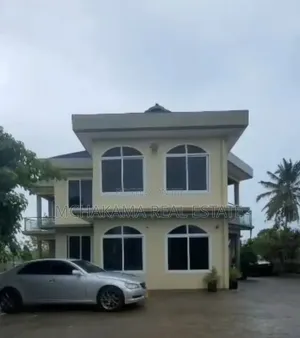 5bdrm Block of Flats in Mchakama Real Estate, Mbezi Beach for sale