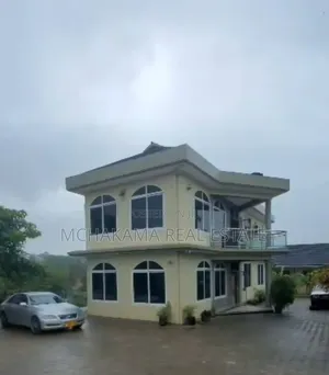 5bdrm Block of Flats in Mchakama Real Estate, Mbezi Beach for sale