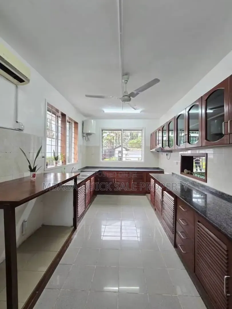 4bdrm Apartment in Masaki for rent