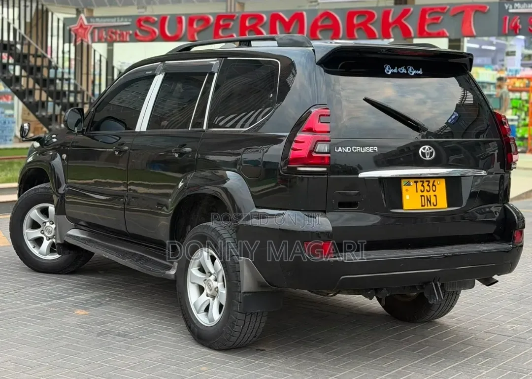 Toyota Land Cruiser Prado 2005 Black