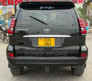 Toyota Land Cruiser Prado 2005 Black