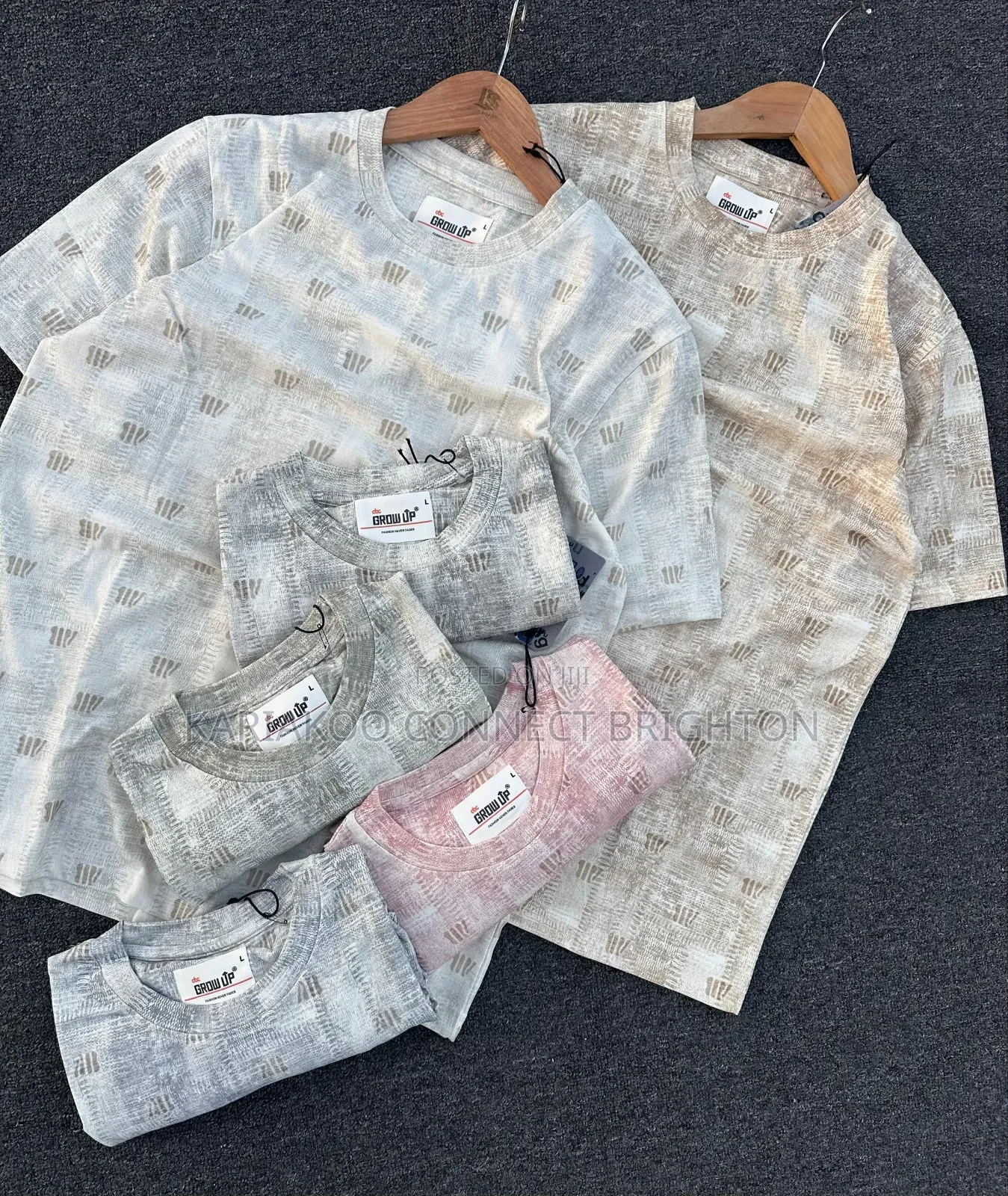 Multi-Color Textured Pattern Crewneck T-Shirts