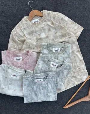 Multi-Color Textured Pattern Crewneck T-Shirts