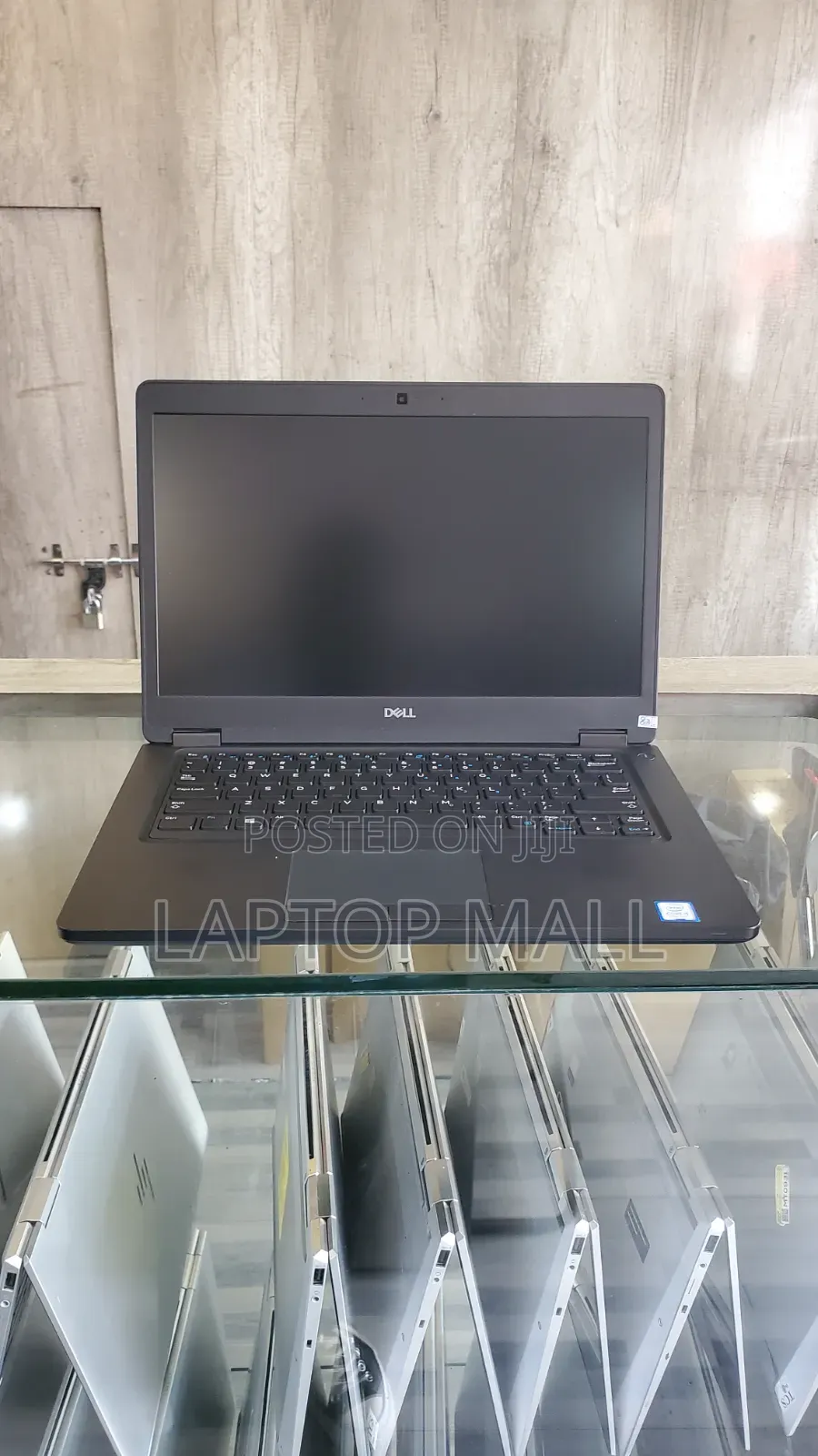 Laptop Dell Precision 5490 8GB Intel Core i5 SSD 256GB
