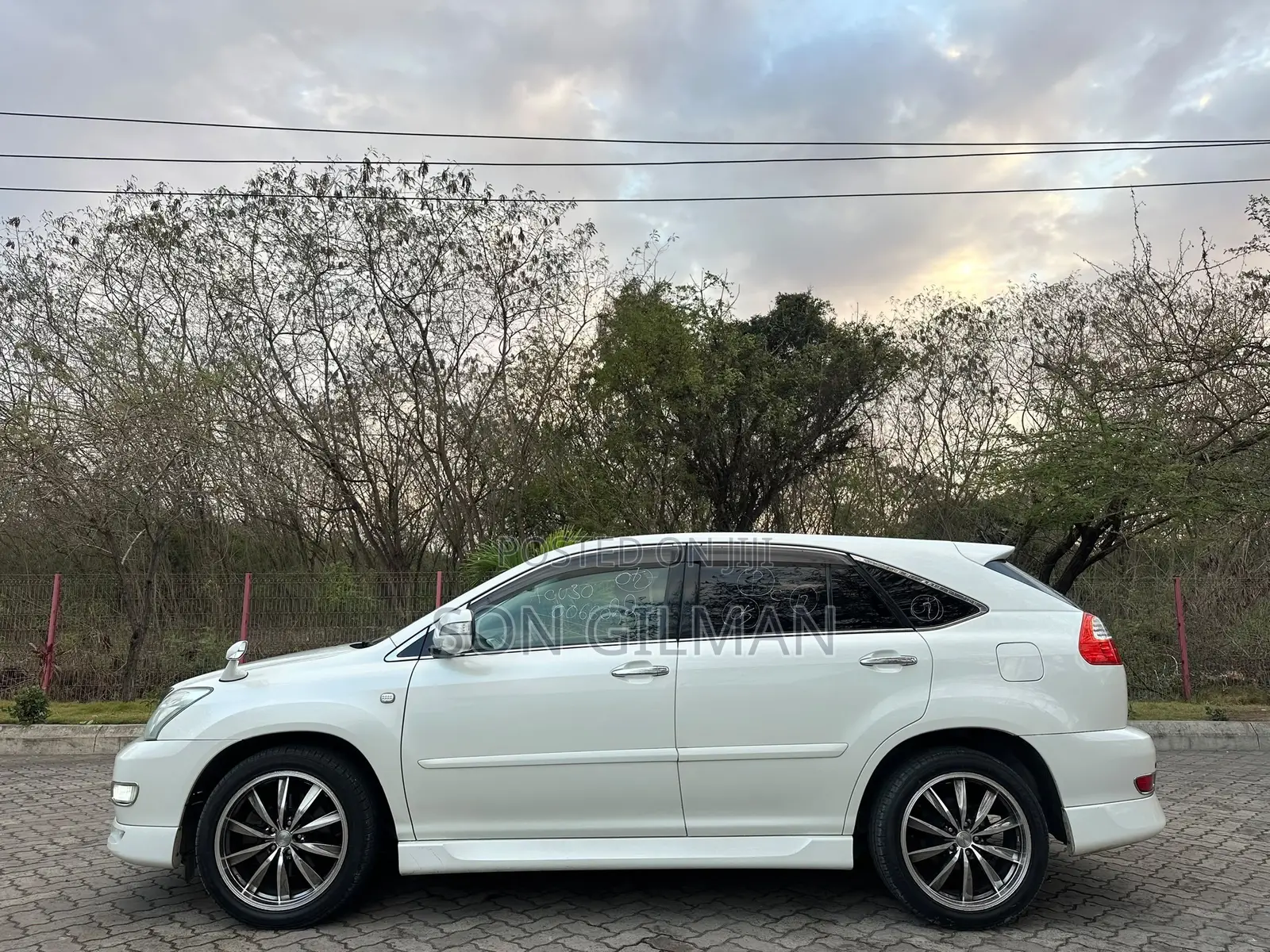 Toyota Harrier 2007 White