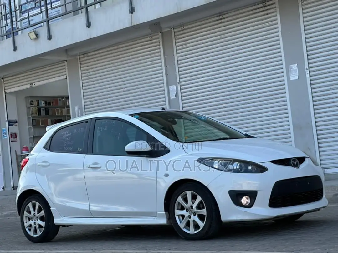 Mazda Demio 2009 White