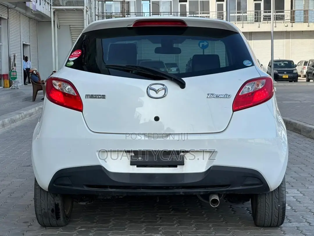 Mazda Demio 2009 White