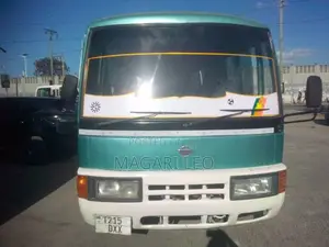 Nissan Civilian 2001 Blue