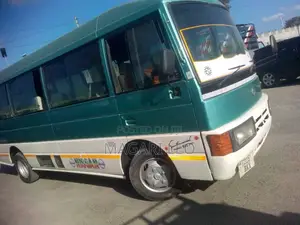 Nissan Civilian 2001 Blue