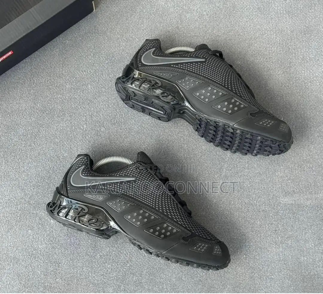 Nike Shox TL Sneakers