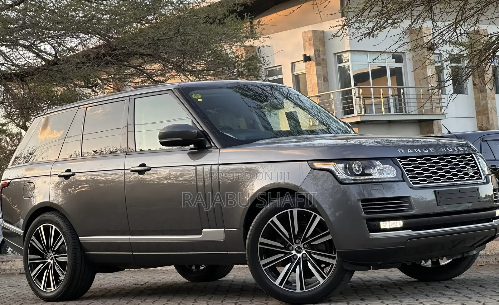 Land Rover Range Rover Vogue 2015 Gray
