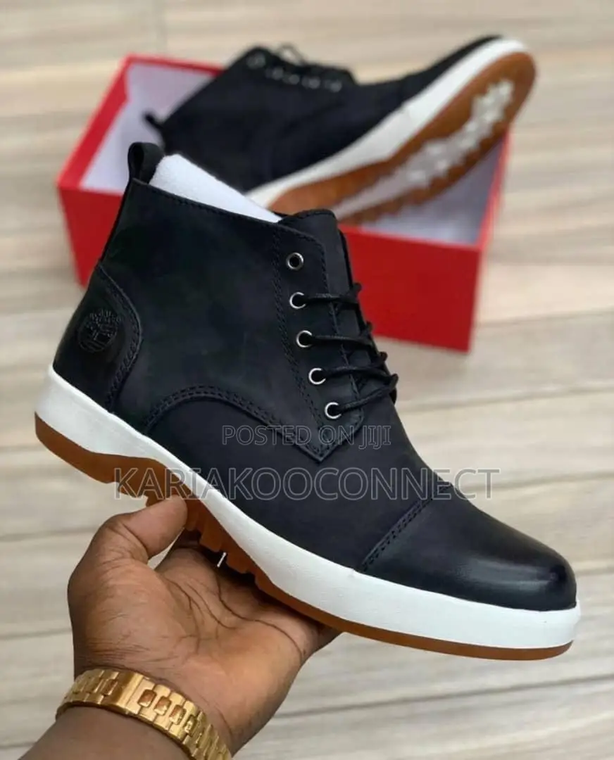 Timberland (TMS) Chukka Boots