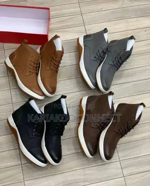 Timberland (TMS) Chukka Boots
