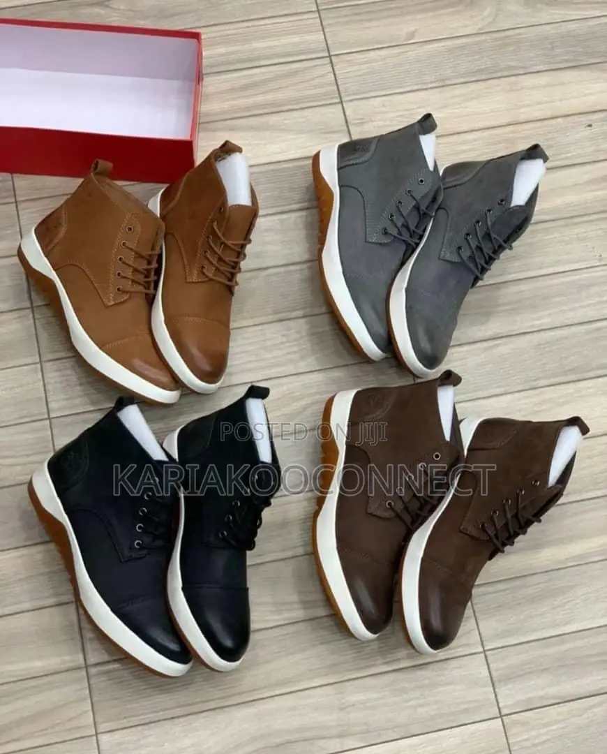 Timberland (TMS) Chukka Boots