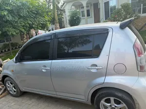 Toyota Passo 2004 Silver