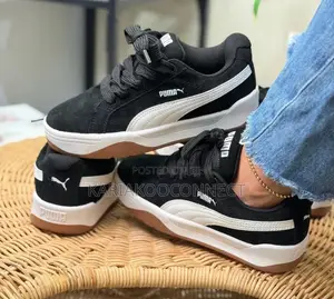 Puma Suede Sneakers