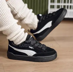 Puma Suede Sneakers