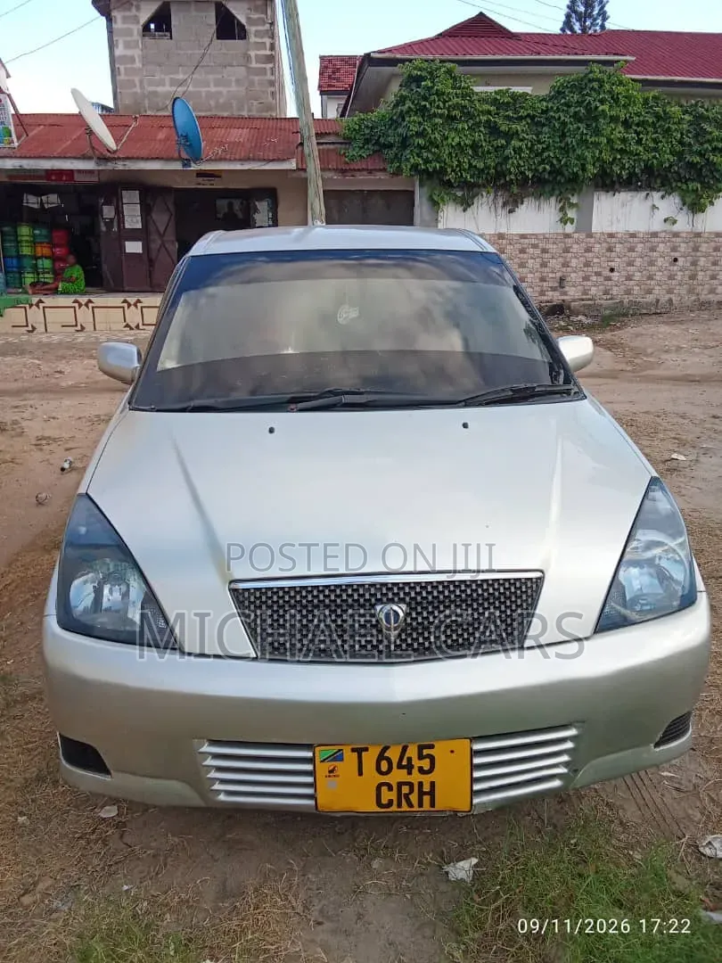 Toyota Opa 2003 Silver