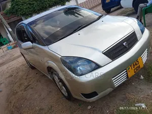 Toyota Opa 2003 Silver