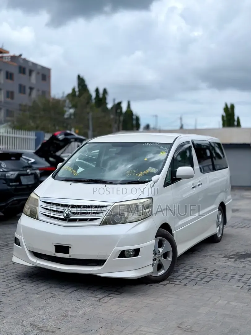 Toyota Alphard 2005 White