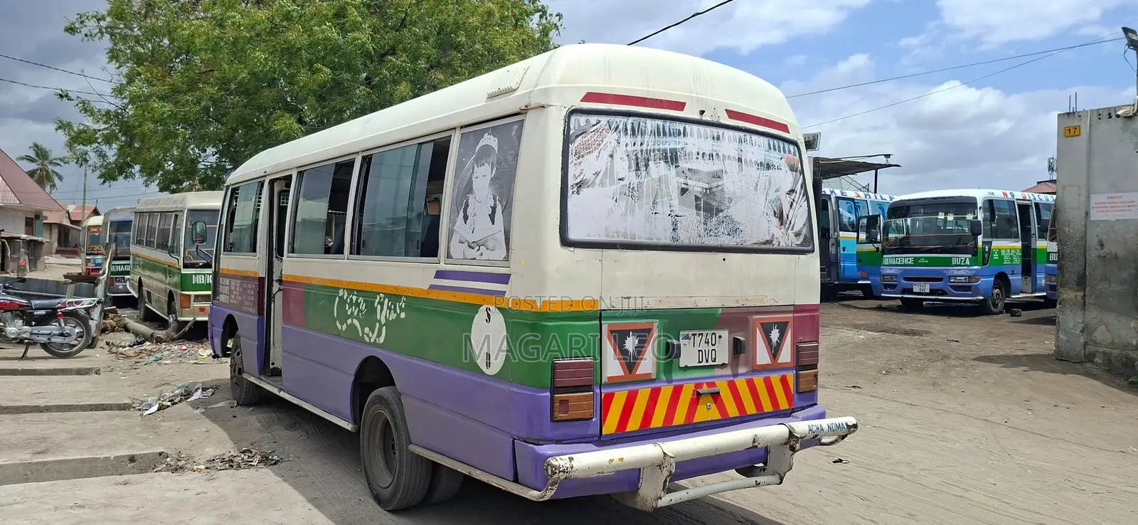 Nissan Civilian 2001 White