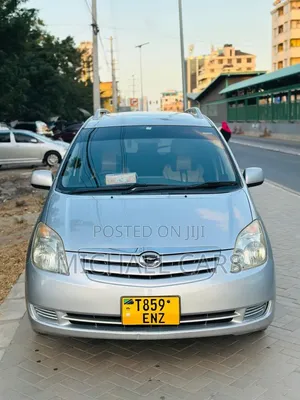 Toyota Corolla 2005 Silver