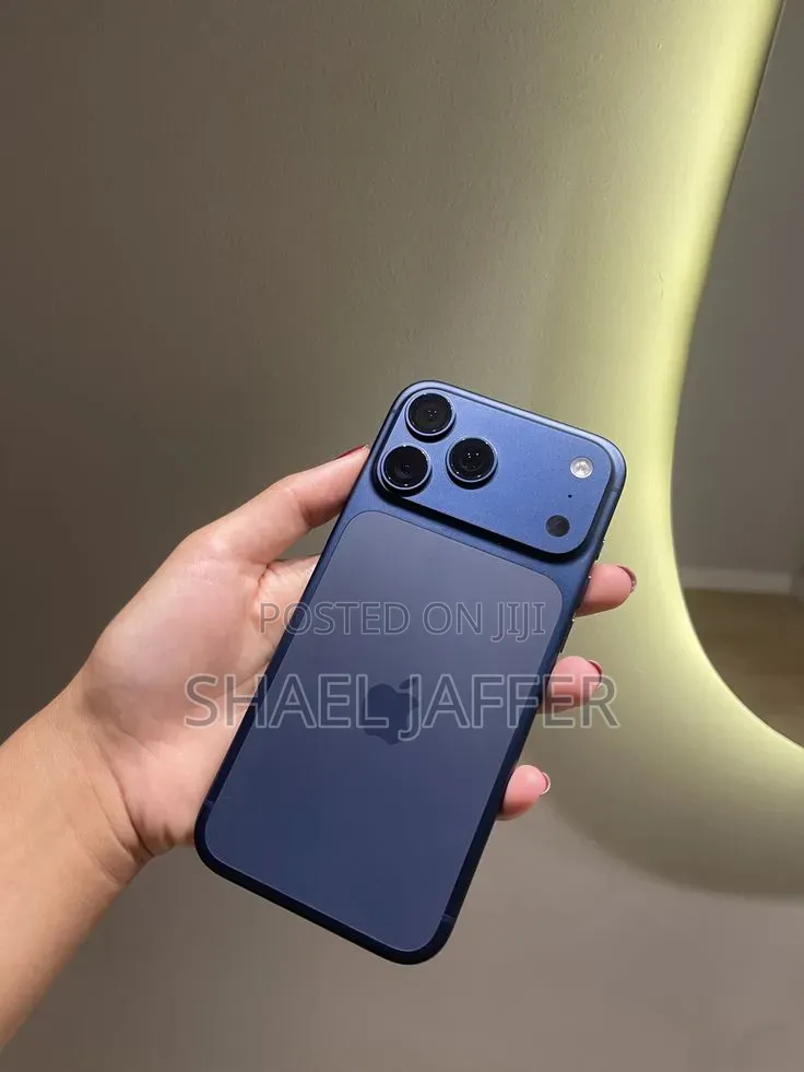 Apple iPhone 17 Pro Max 256 GB Blue