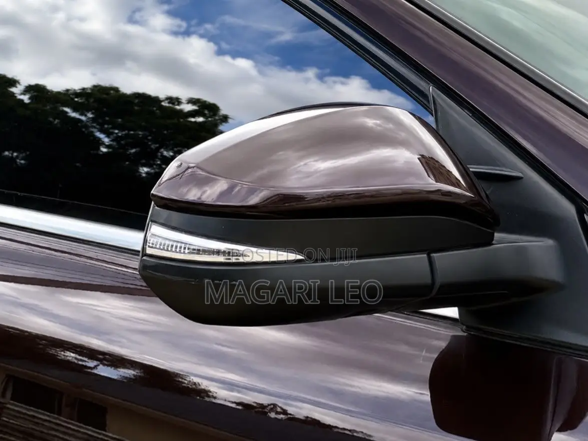 Toyota Harrier 2.0 2015 Maroon