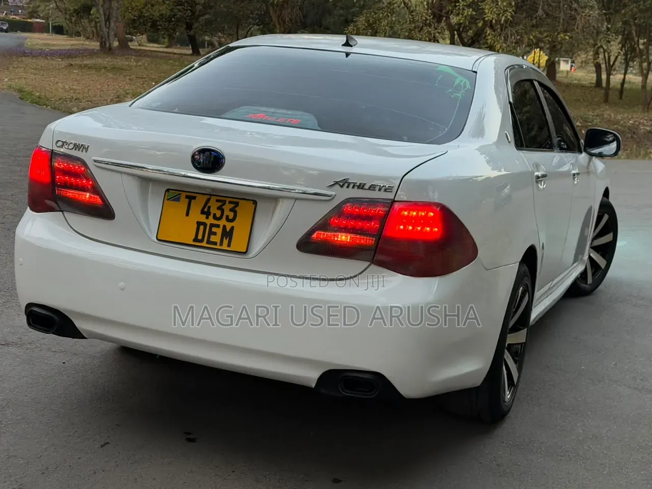Toyota Crown 2009 White