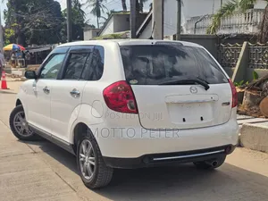 Mazda Verisa 2008 White