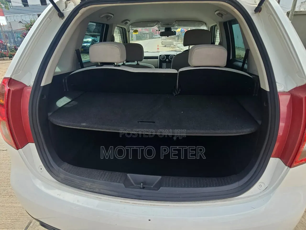 Mazda Verisa 2008 White