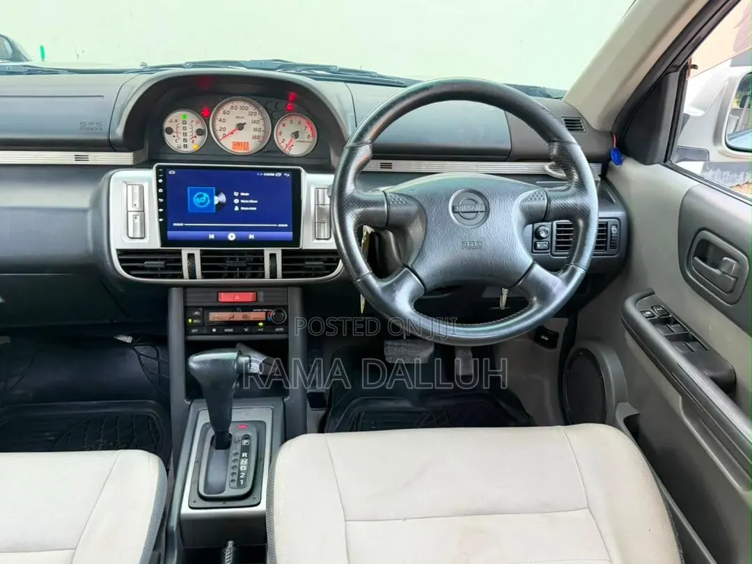 Nissan X-Trail 2004 Silver