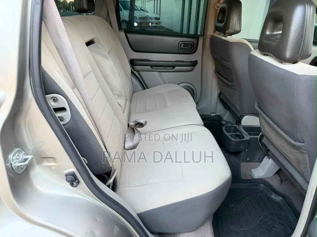 Nissan X-Trail 2004 Silver