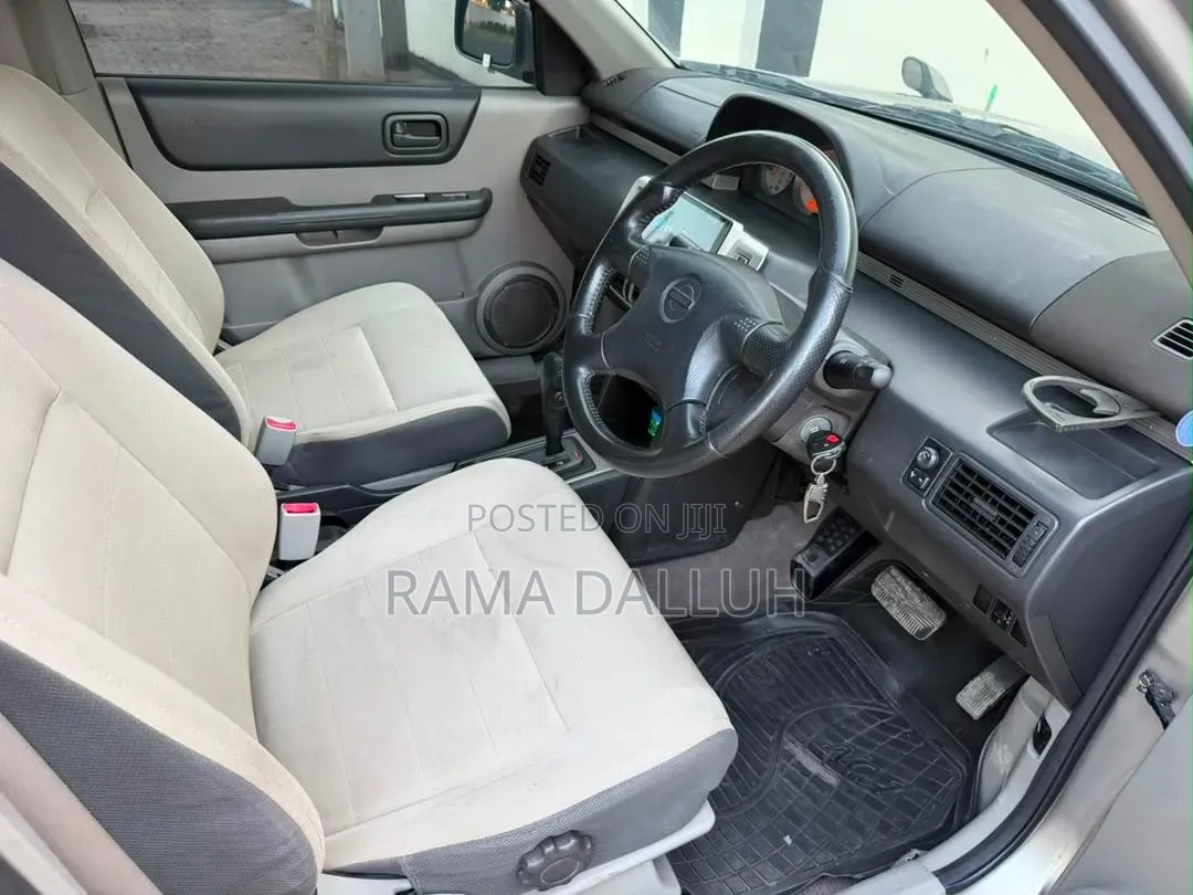 Nissan X-Trail 2004 Silver