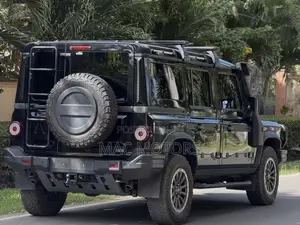 INEOS Grenadier Fieldmaster 4WD 2024 Black