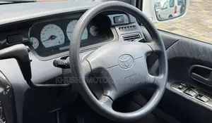 Toyota TownAce 1998 White