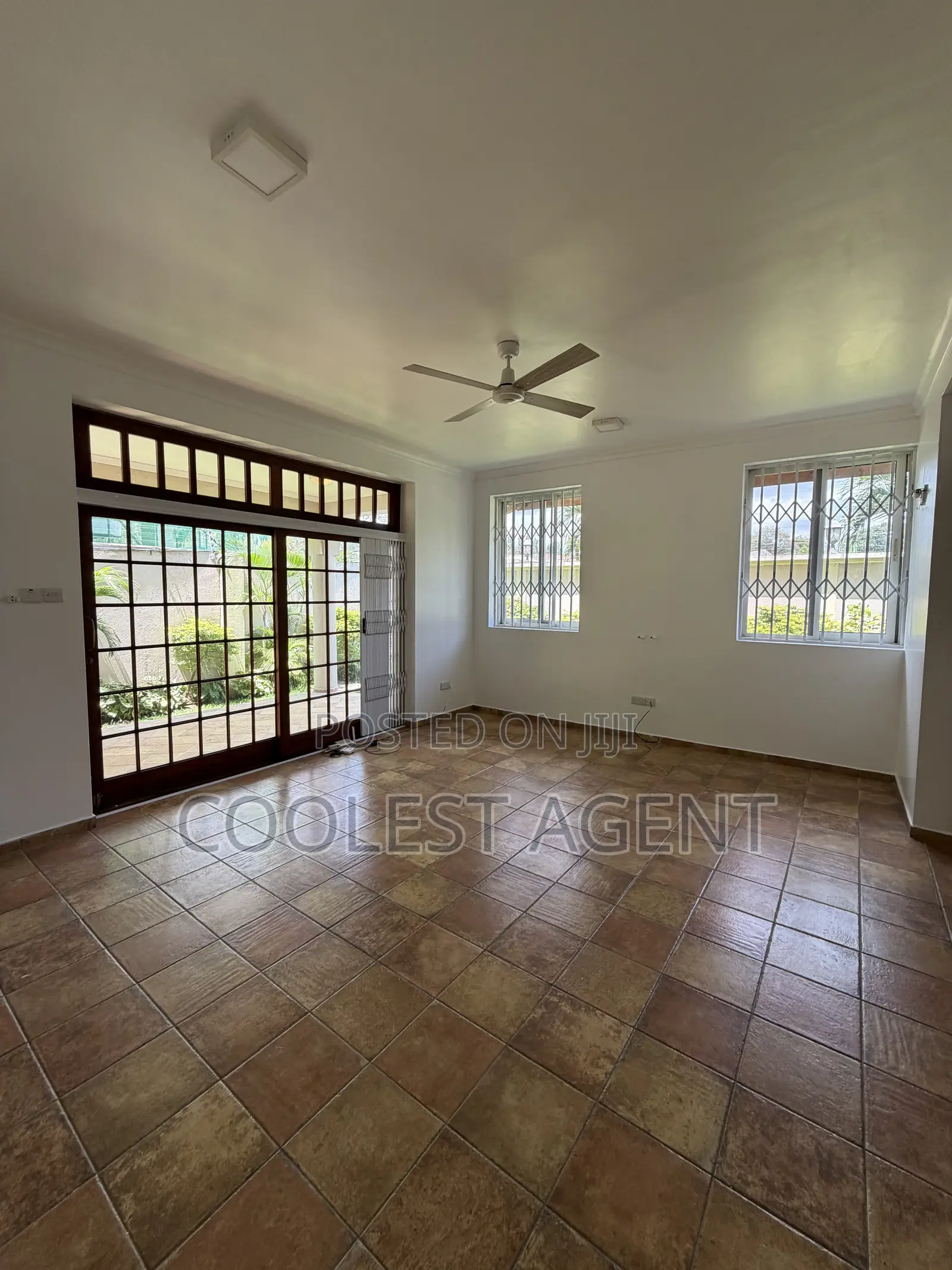 4bdrm Villa in Coolest Estate, Oyster Bay for rent