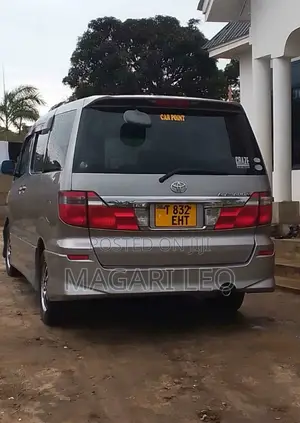 Toyota Alphard 2.4 Petrol FWD 2005 Gray