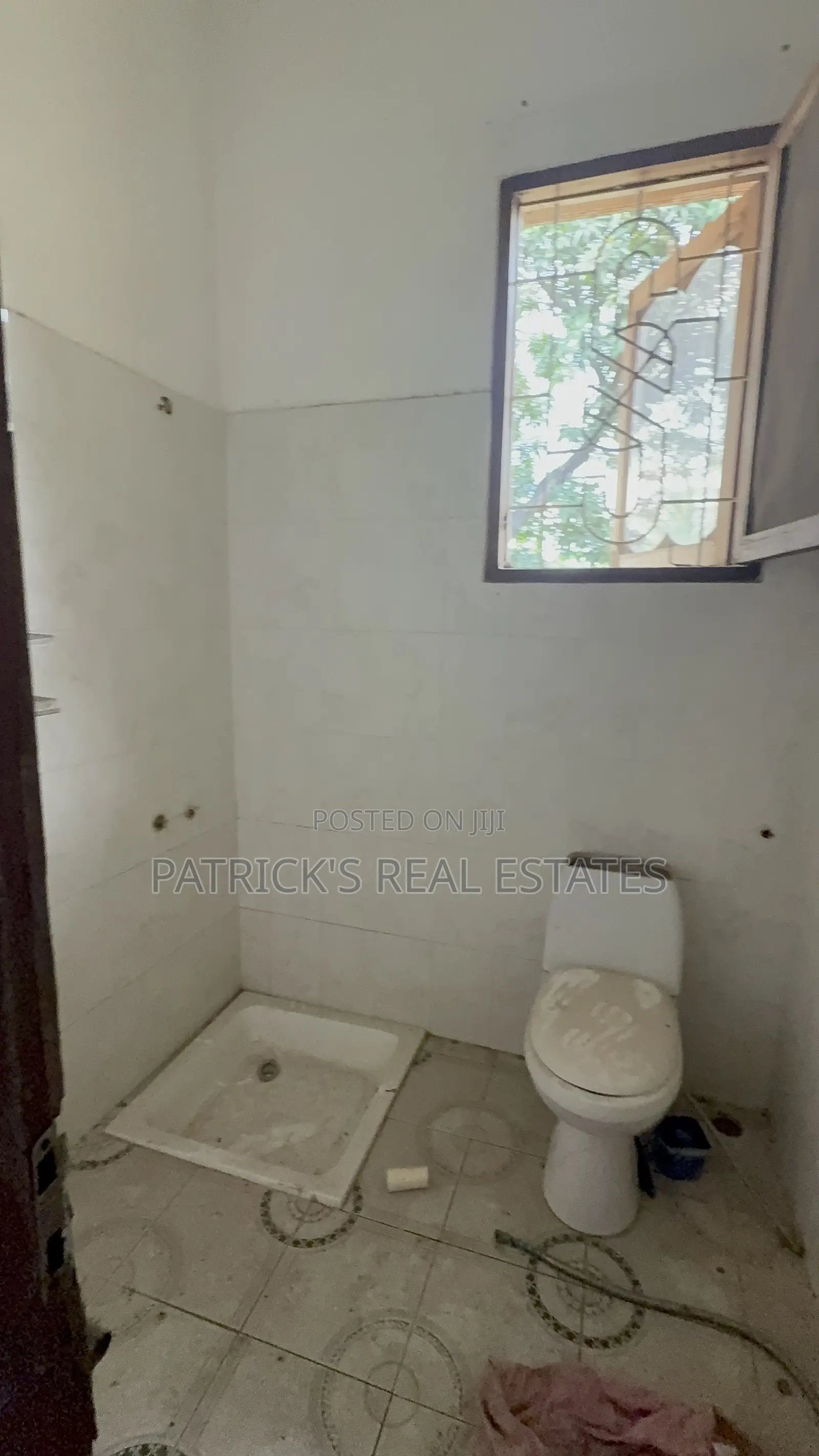 4bdrm Block of Flats in Mbezi Beach for sale