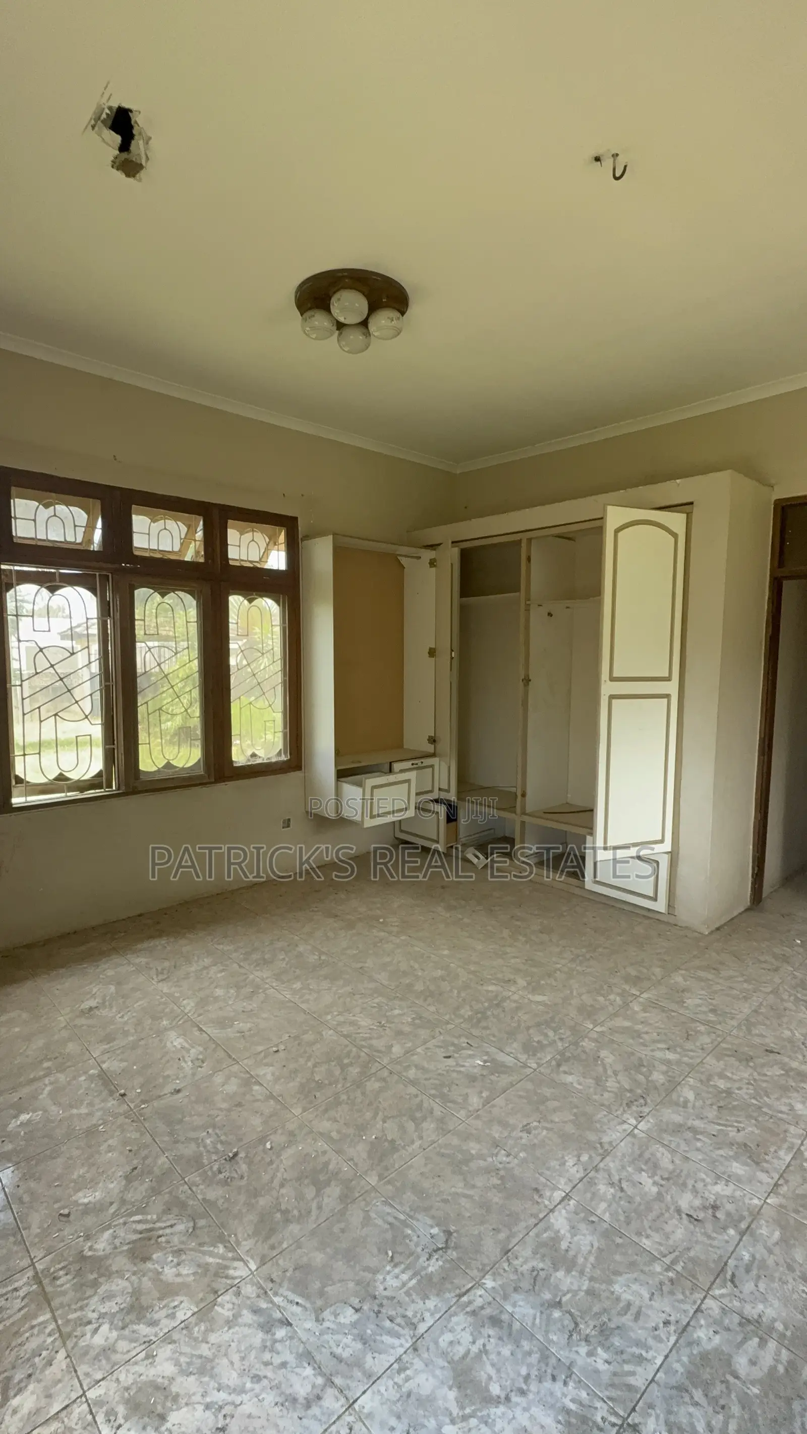 4bdrm Block of Flats in Mbezi Beach for sale