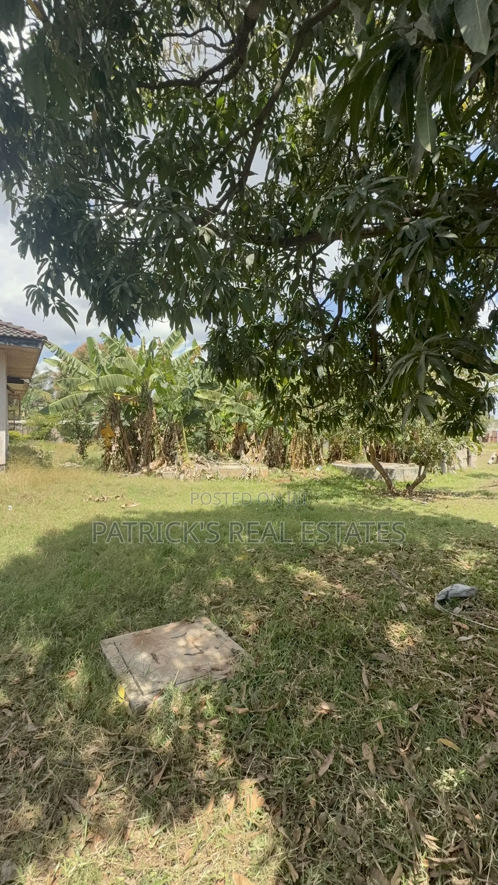 4bdrm Block of Flats in Mbezi Beach for sale