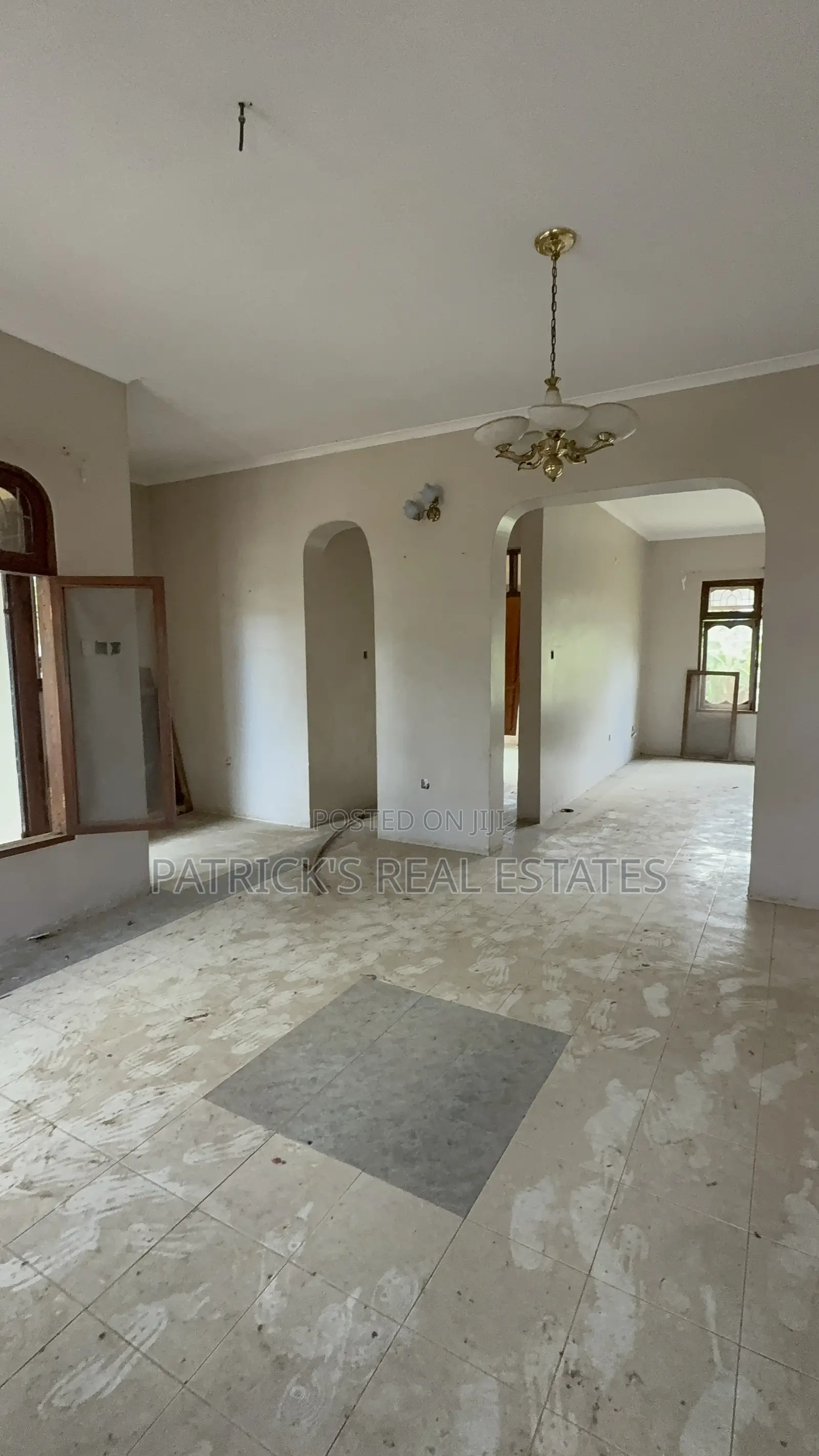 4bdrm Block of Flats in Mbezi Beach for sale