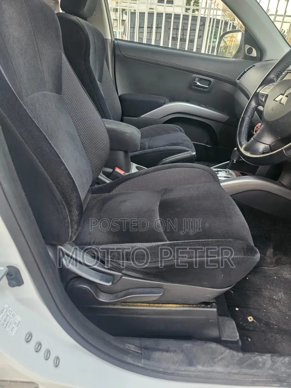 Mitsubishi Outlander 2006 White