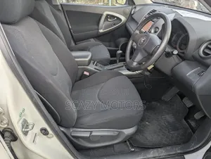 Toyota RAV4 2006 White