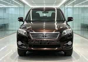 Toyota Vanguard 2013 Maroon