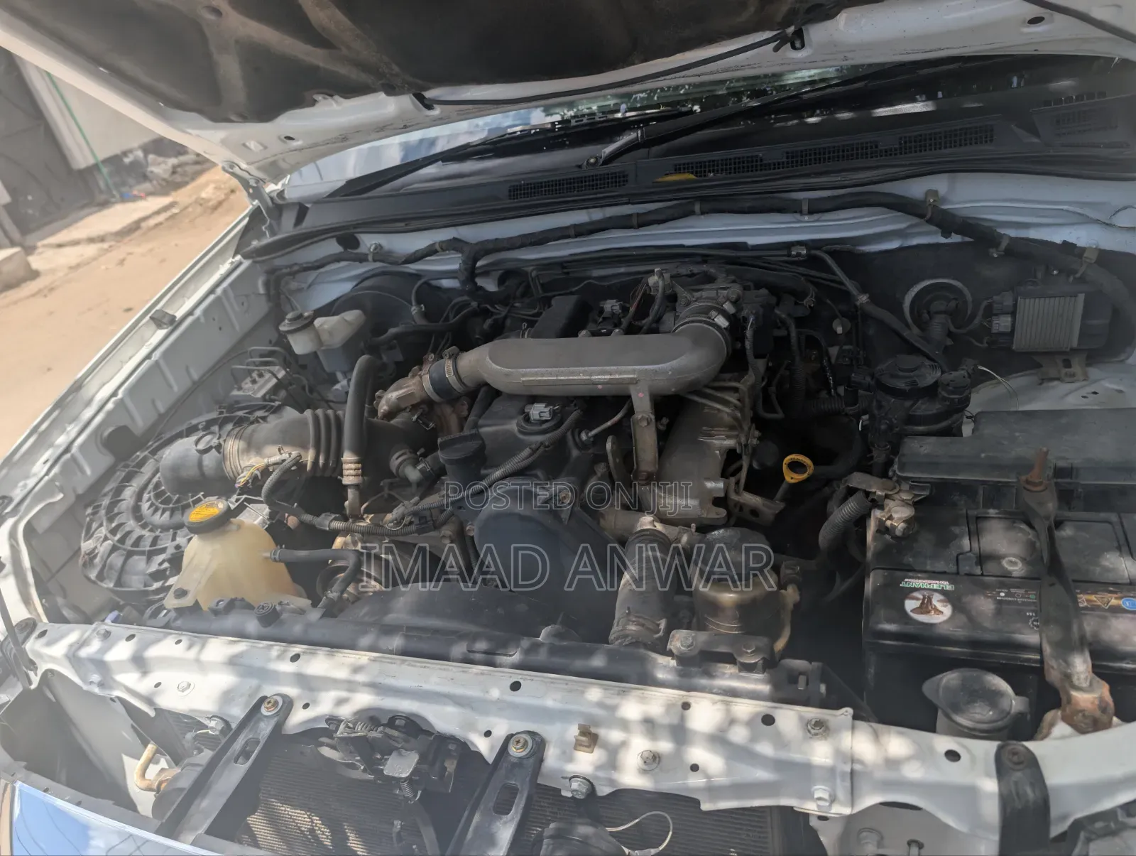Toyota Hilux 2012 Silver