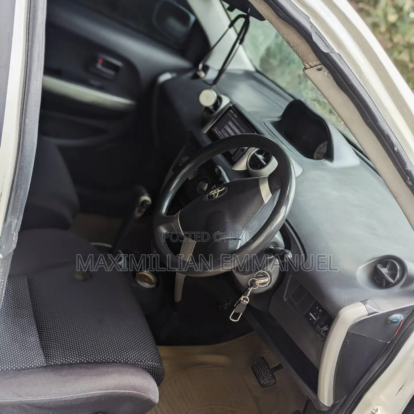 Toyota IST 2005 White