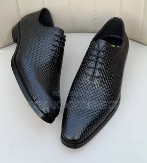 Cr7 Woven Texture Oxfords